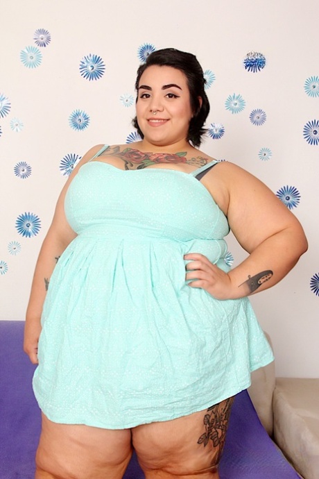 Huge SSBBW Mia Riley doffs her dress to spread BBW pussy & suck hard cock 11930845