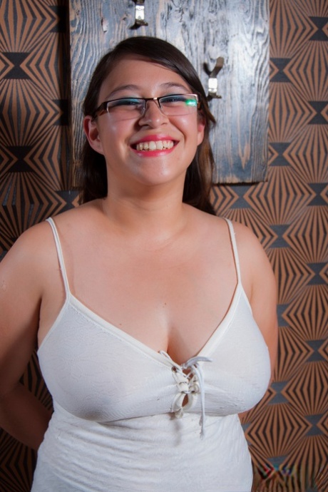 Chubby amateur takes off her glasses before unleashing her big natural tits 68506099