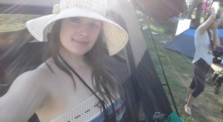 Amateur chick Danielle takes candid selfshots with and without clothes on 34025496