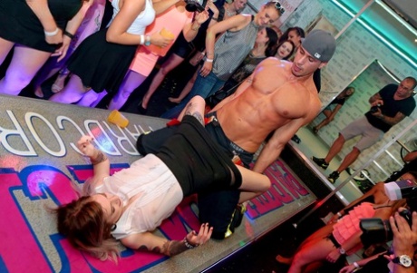 Club going girls suck cock after getting drunk watching the male strippers 35062778