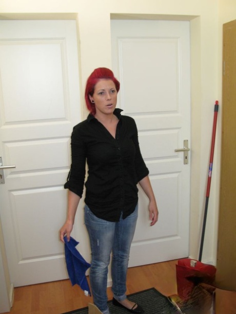 Redhead cum slut wife Silvia gets a hot cream facial while cleaning the office