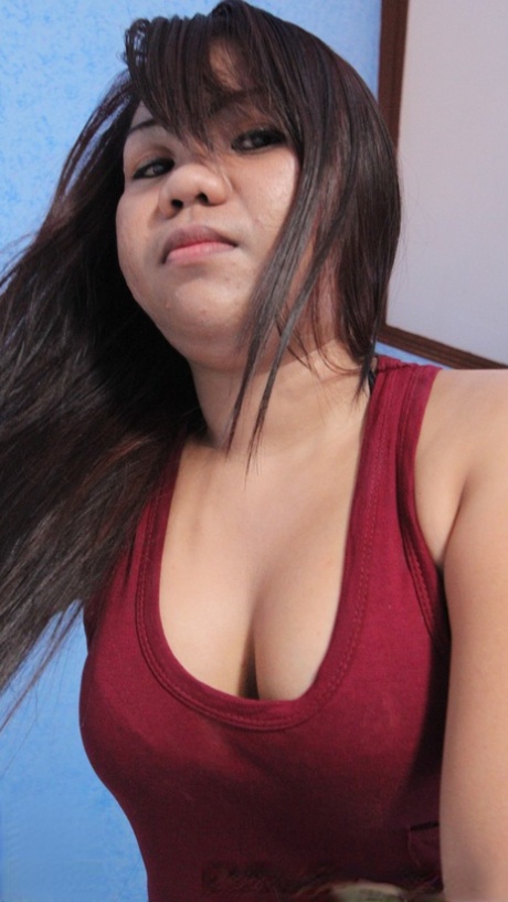 Chubby Filipina female takes off her dress to pose naked for the first time 87619354