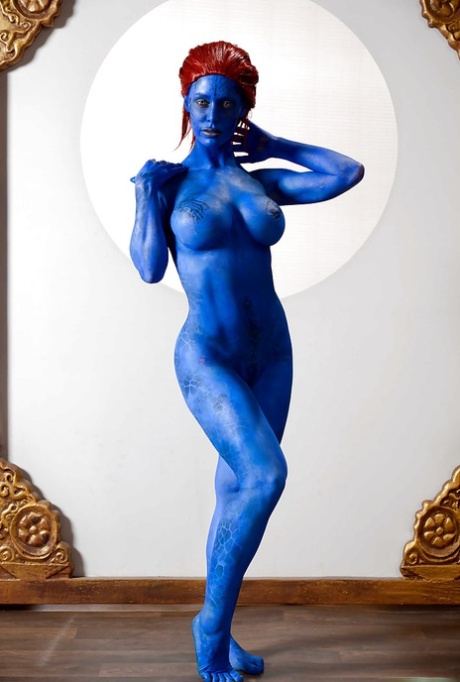 Redhead fetish babe Nicole Aniston flaunting big naked tits in body paint 67407683